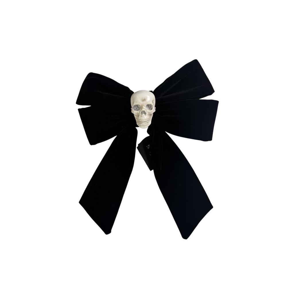 Hyde & EEK 12in Black Velvet Skull Bow Halloween Decor NWT